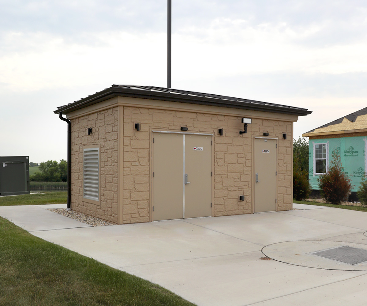 City of Lake Geneva, WI - Symphony Bay - Control & Generator Prefabricated Building Project Gallery